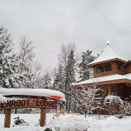 Lenroot Lodge Seeley Extérieur photo